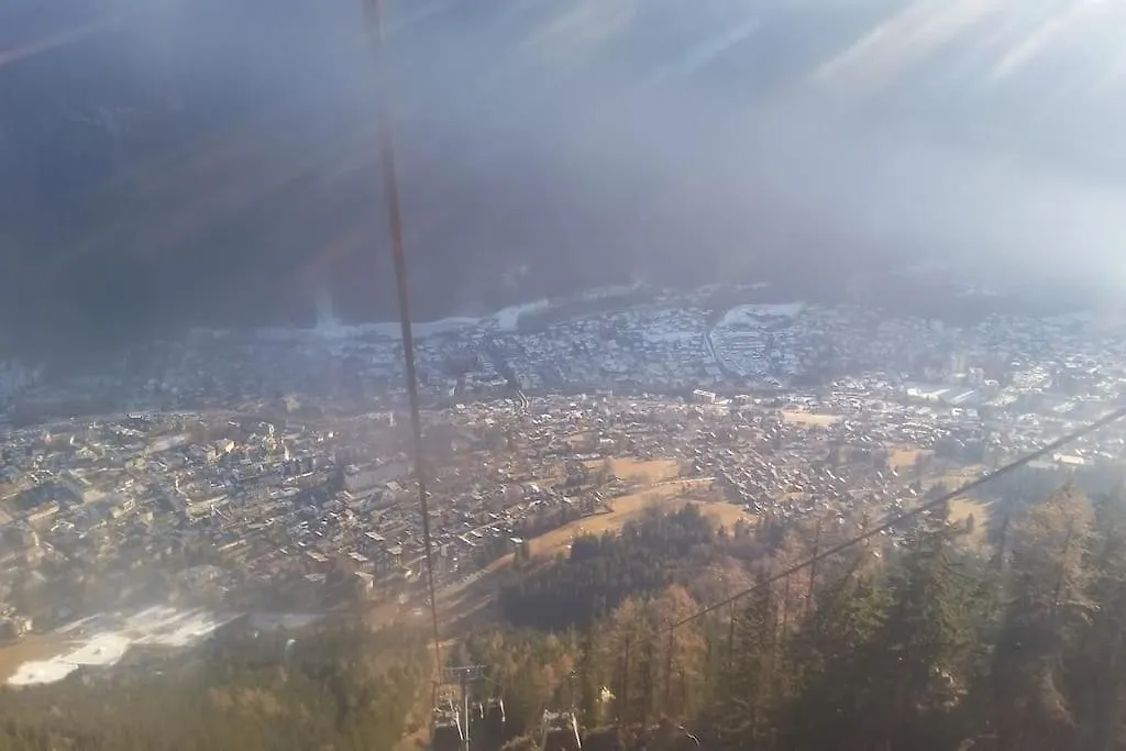 Three Bedroomed Chalet Apartment Chamonix 0*,