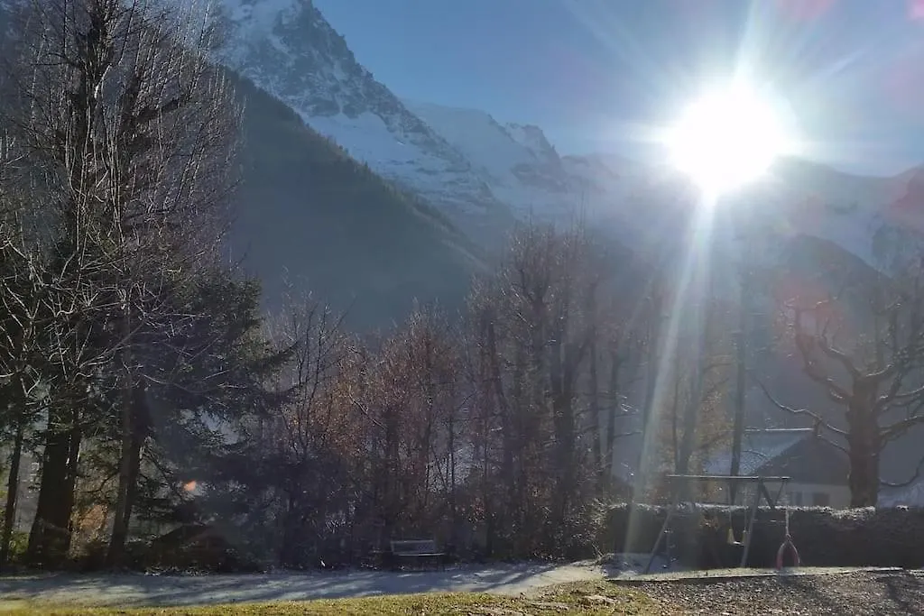 Three Bedroomed Chalet Apartment Chamonix