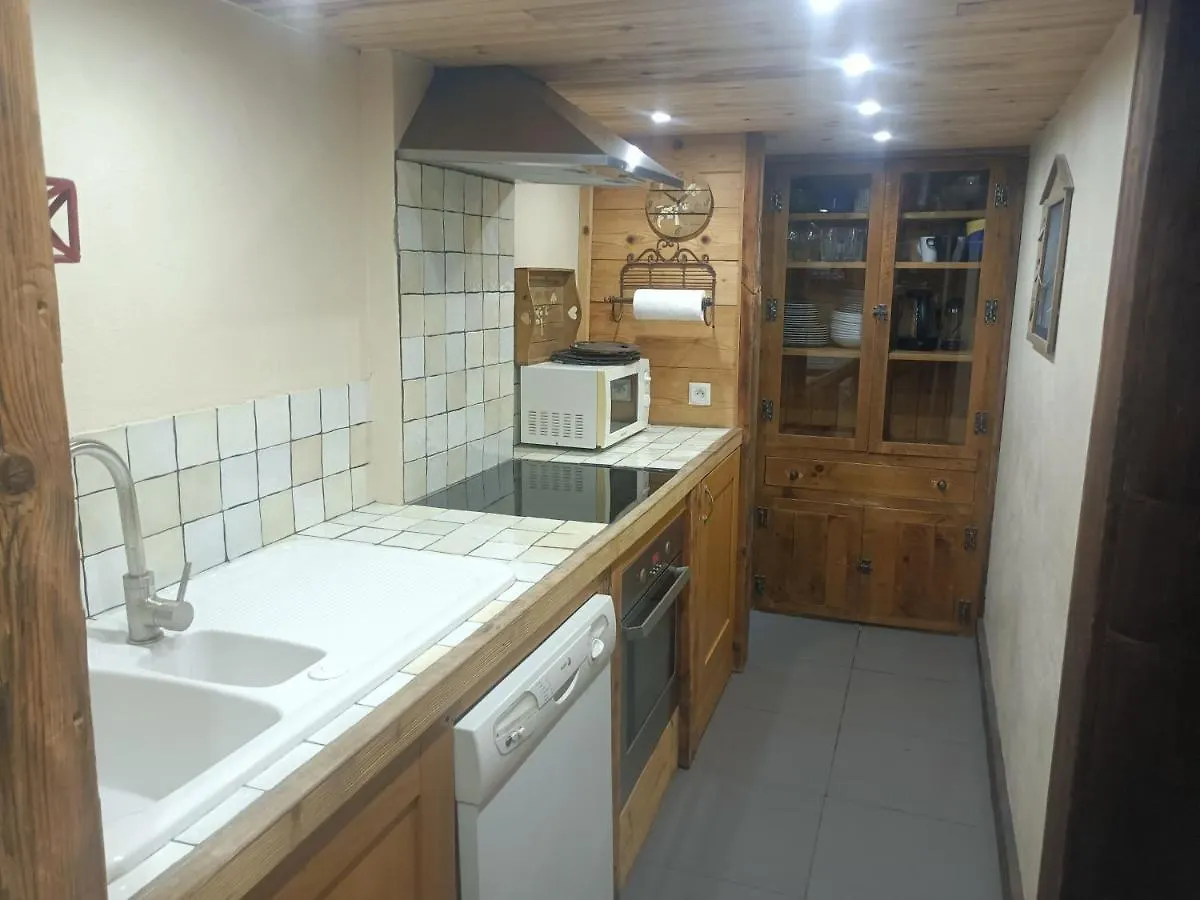 Three Bedroomed Chalet Apartment Chamonix