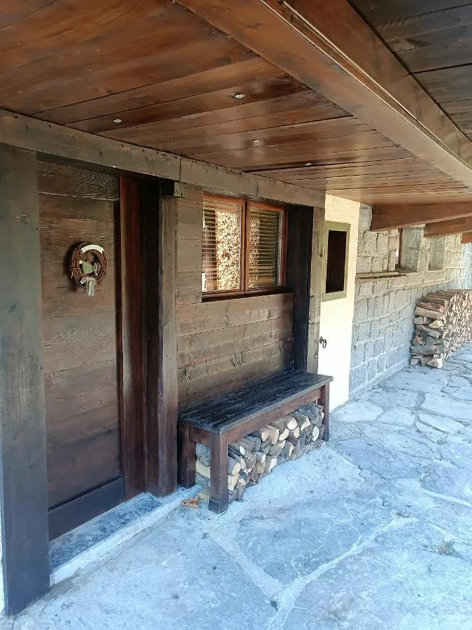 Three Bedroomed Chalet Apartment Chamonix 0*,  France